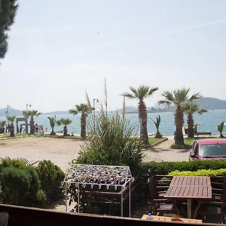 Aliye Hanim Hotel 2*