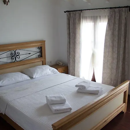 Aliye Hanim Otel 2*